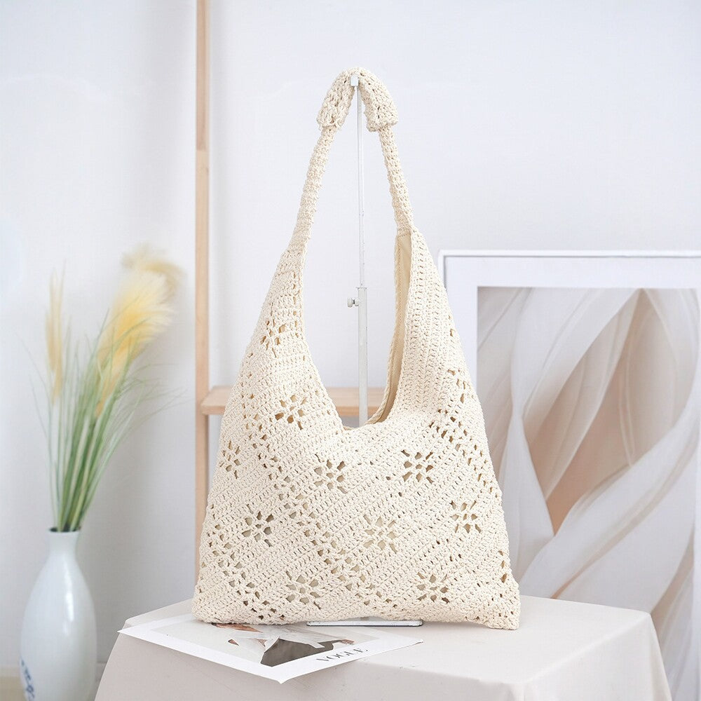 Handcrafted straw shoulder bag Bowlift