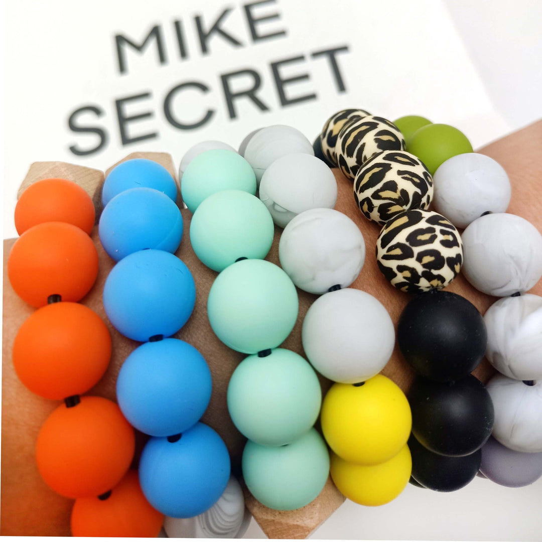 Statement Jewelry Bowlift