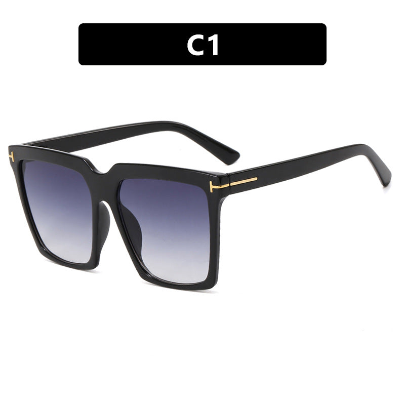 Women's square sunglasses with elegant metal accent Bowlift