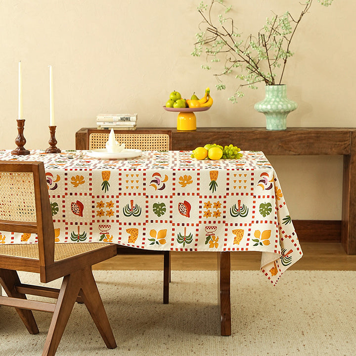 Rectangular tablecloth with retro-inspired tile pattern and cotton blend Bowlift
