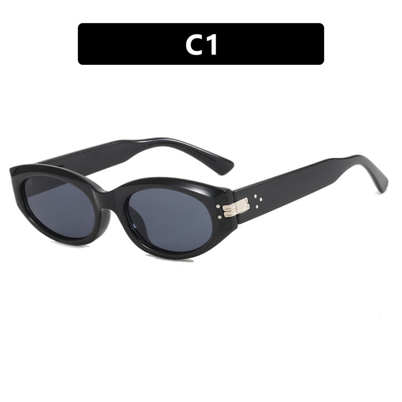 Women's fashionable sunglasses in elegant retro style Bowlift