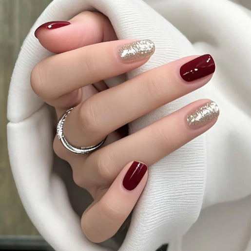 Artificial nails with high-gloss finish and glitter accents Bowlift