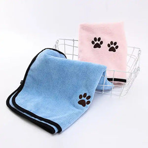 Super-absorbent microfiber pet drying blanket with paw-print design Bowlift