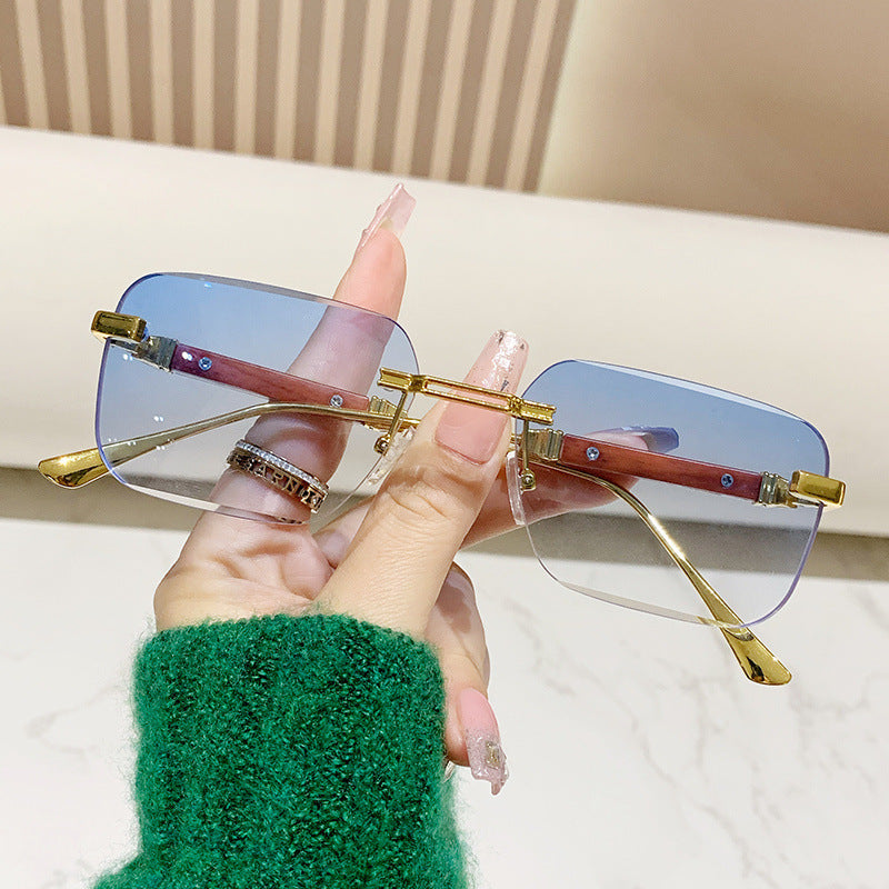 Women's fashionable rectangular sunglasses with elegant metal accent Bowlift