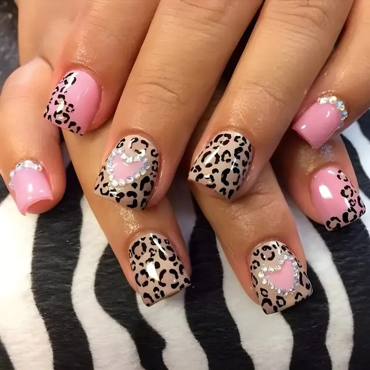 Stylish Leopard Print Nail Art Bowlift