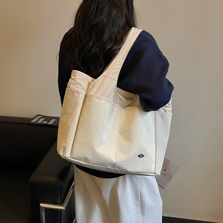 Stylish everyday tote bag Bowlift