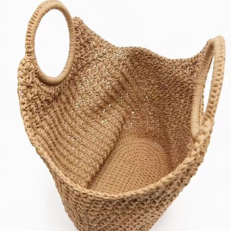 Hand-knotted tote bag with unique design Bowlift
