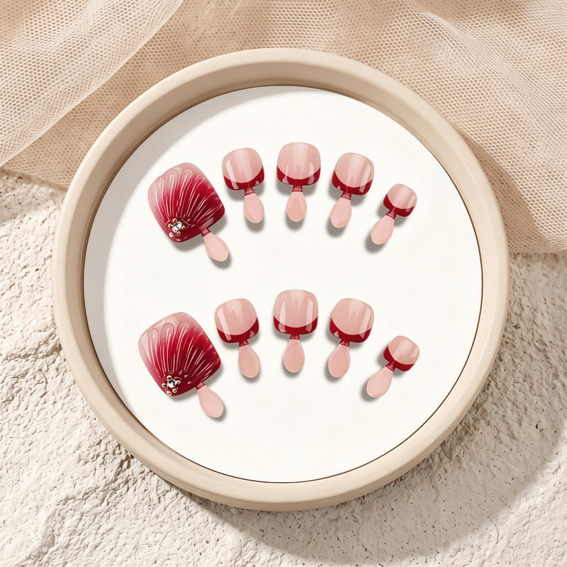 Artistic Nail Design Set with Decorative Floral Elements Bowlift