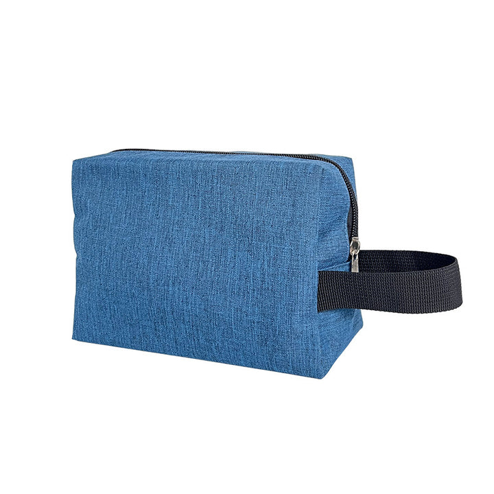 Cosmetic travel case with sturdy zipper Bowlift