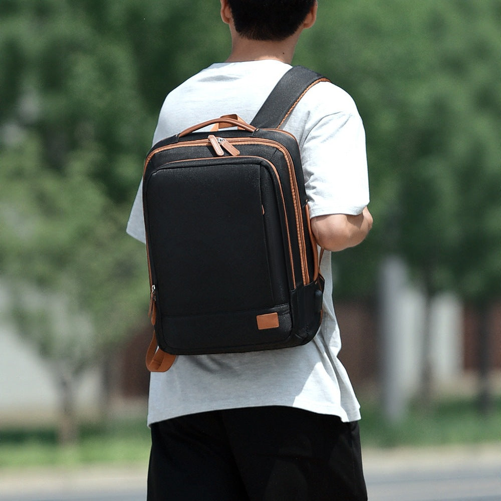 More elegant and functional backpack with laptop compartment Bowlift