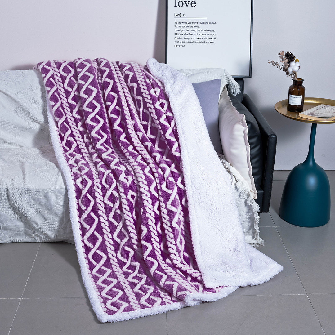 Women’s cuddly blanket in modern Boho design Bowlift
