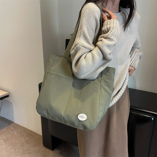 Multi-Pocket Utility Tote Bowlift