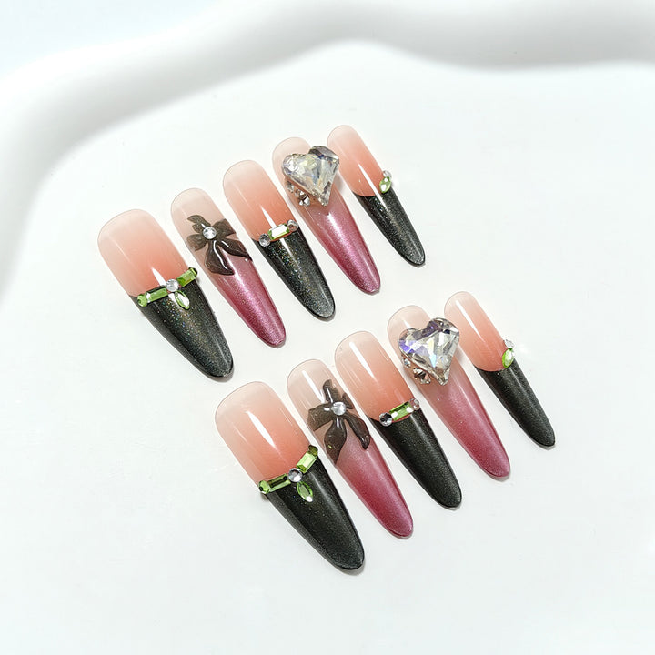 Artificial nails with elegant flower and heart decoration Bowlift