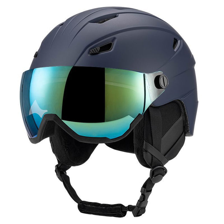 High-Performance Skiing Helmet with Integrated Visor Bowlift