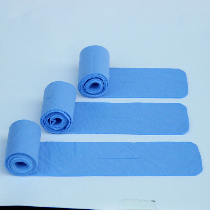 Soft fleece loop scarf with tuck-through design Bowlift