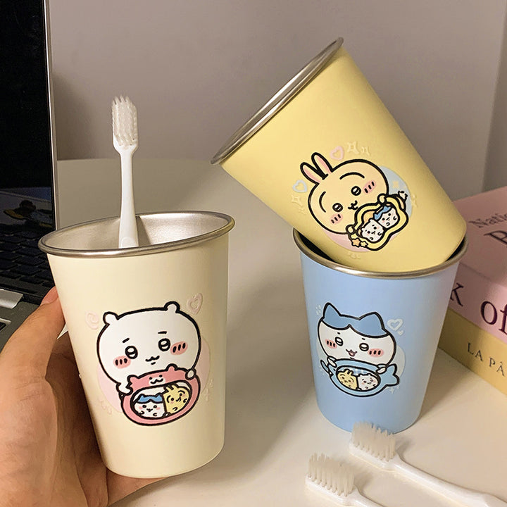 Toothbrush holder with Charming Animal Motif Bowlift