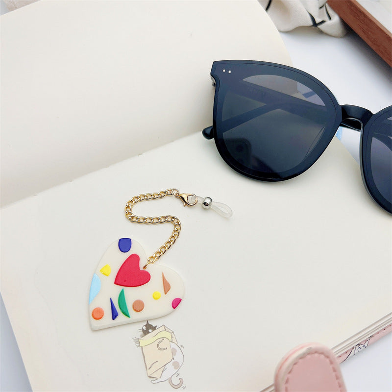 Heart-Designed Eyewear Chain Holder Bowlift