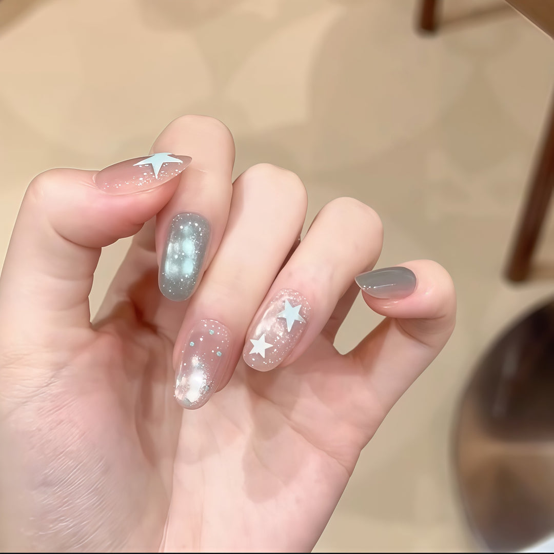 Nail design with galaxy effects Bowlift
