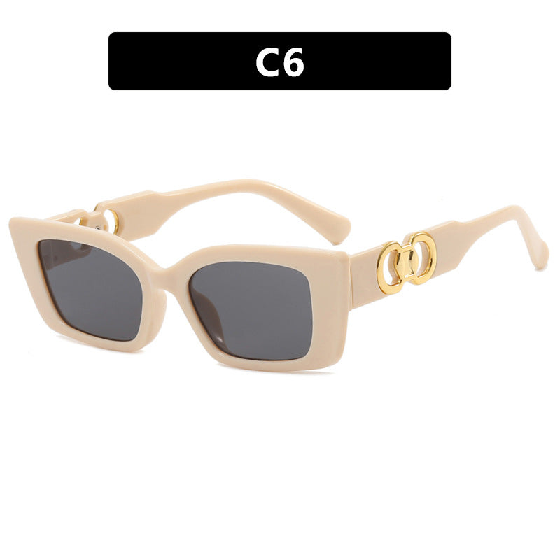 Women's fashionable square sunglasses with golden embellishments Bowlift