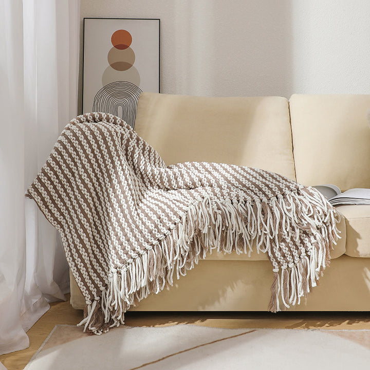 Decorative Throw Blanket Bowlift