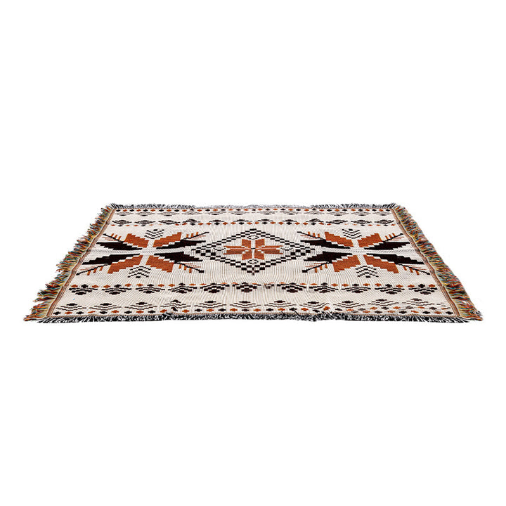 Patterned Throw Blanket Bowlift