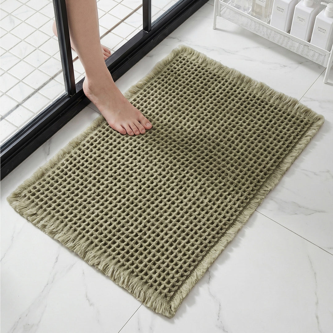 Plush Waffle Weave Bath Mat
