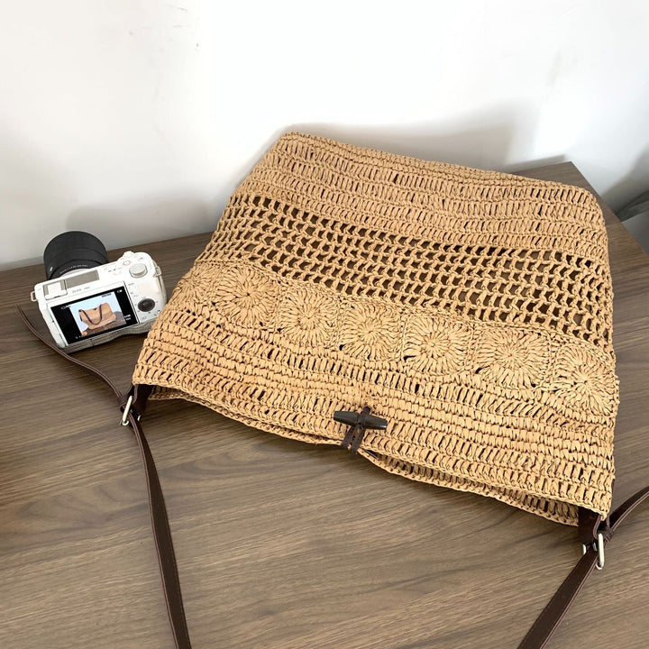 Braided handbag with sturdy leather straps Bowlift