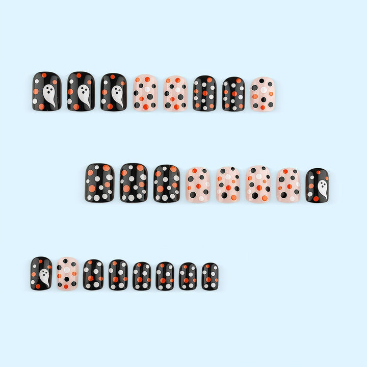 Nail art set with Halloween motif and playful design Bowlift
