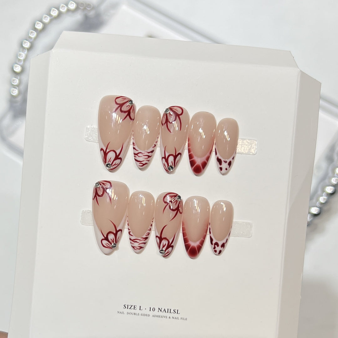 Artistic Floral Press-On Nail Design Set Bowlift
