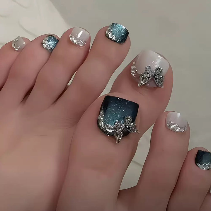 Artificial nail set with elegant 3D decorations and glitter accents Bowlift