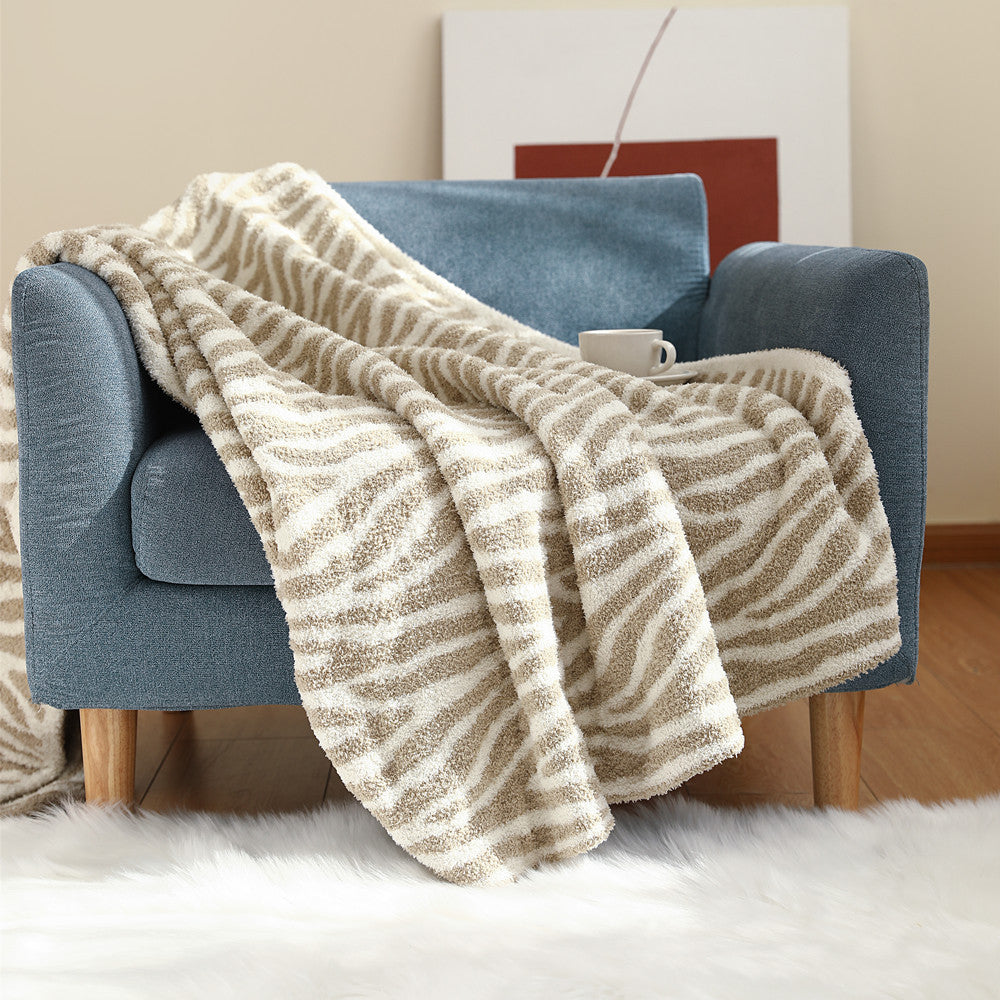 Cozy Knitted Throw Blanket Bowlift