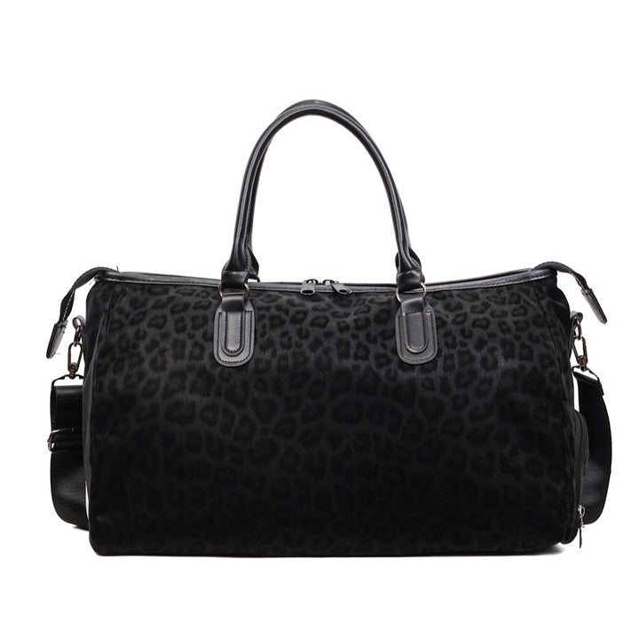 Elegant Travel Bag with Innovative Leopard Print Bowlift