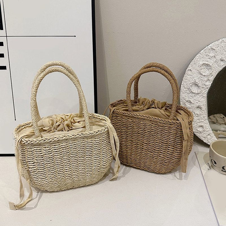 Handmade straw handbag Bowlift
