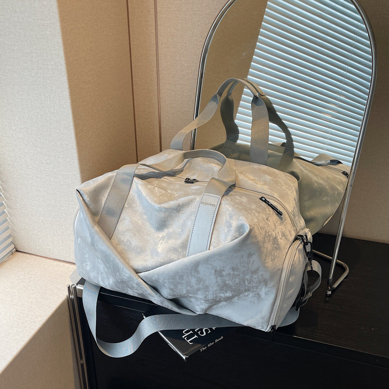 Sporty Travel Bag With Innovative Design And Multifunctional Compartments Bowlift