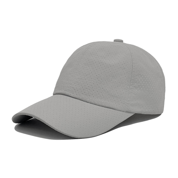 Women's sports cap with breathable upper material Bowlift