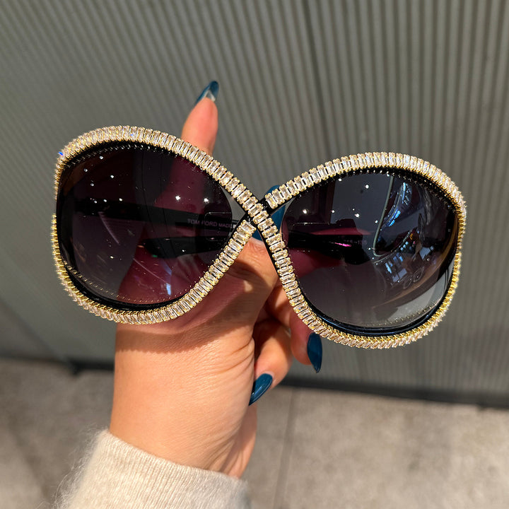 Ladies Trendy Sunglasses with Sparkling Crystal Decor Bowlift