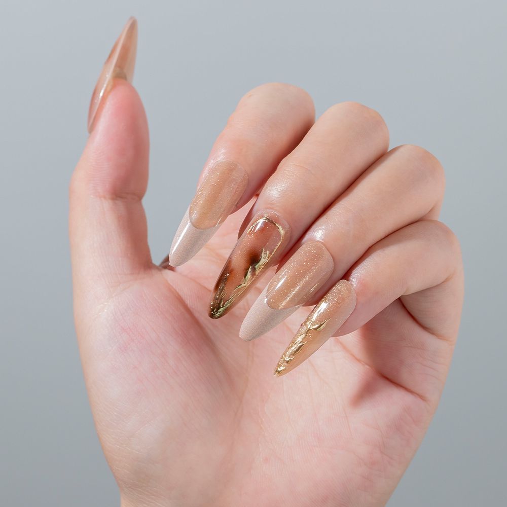 Elegant Stiletto Press-On Nail Set with Gold Accents Bowlift