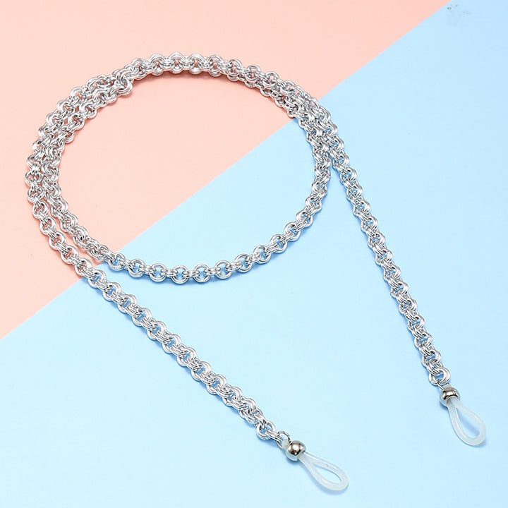 Fashionable Eyewear with Stylish Chain Bowlift