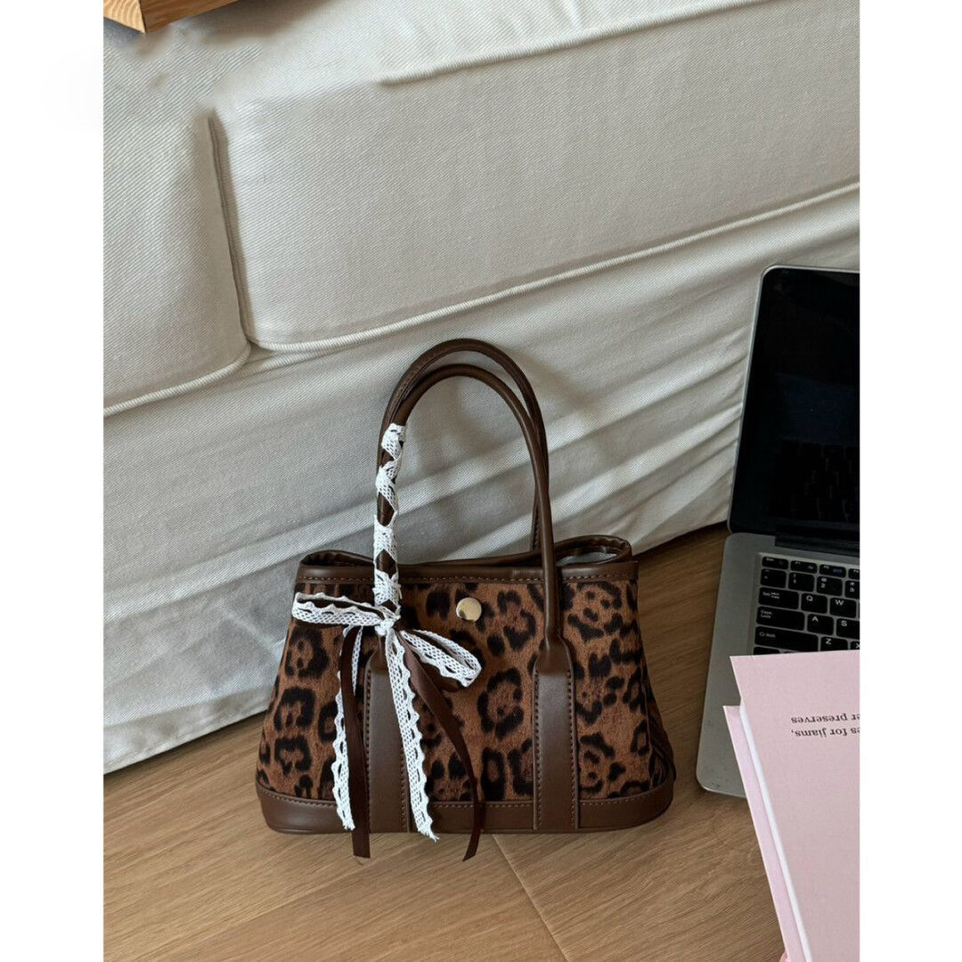 Chic Suede Handbag Bowlift
