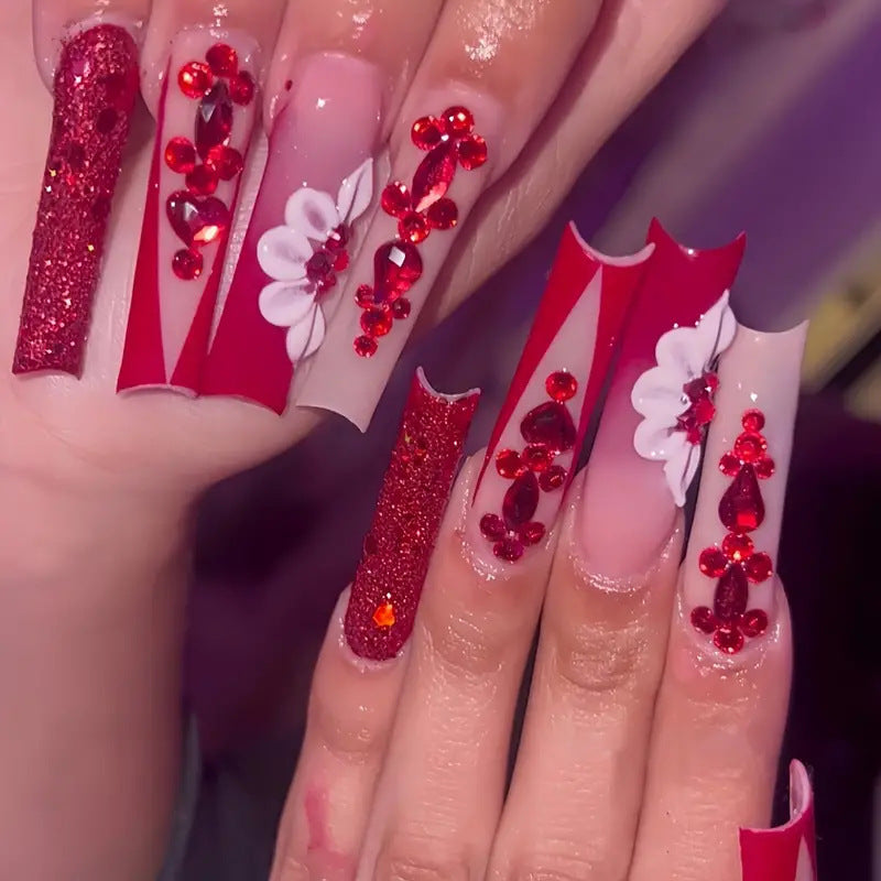 Glamorous Decorative Nail Set Bowlift