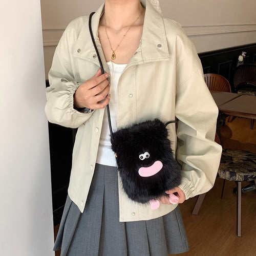 Plush shoulder bag with unique character design Bowlift