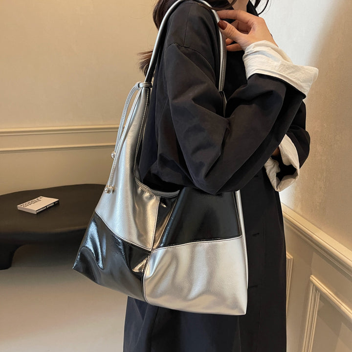 Chic Reversible Hobo Bag Bowlift