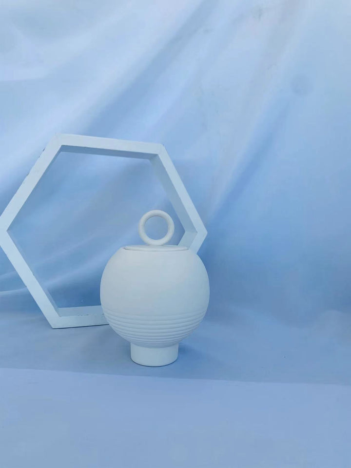 Modern Sculptural Decorative Lamp Bowlift