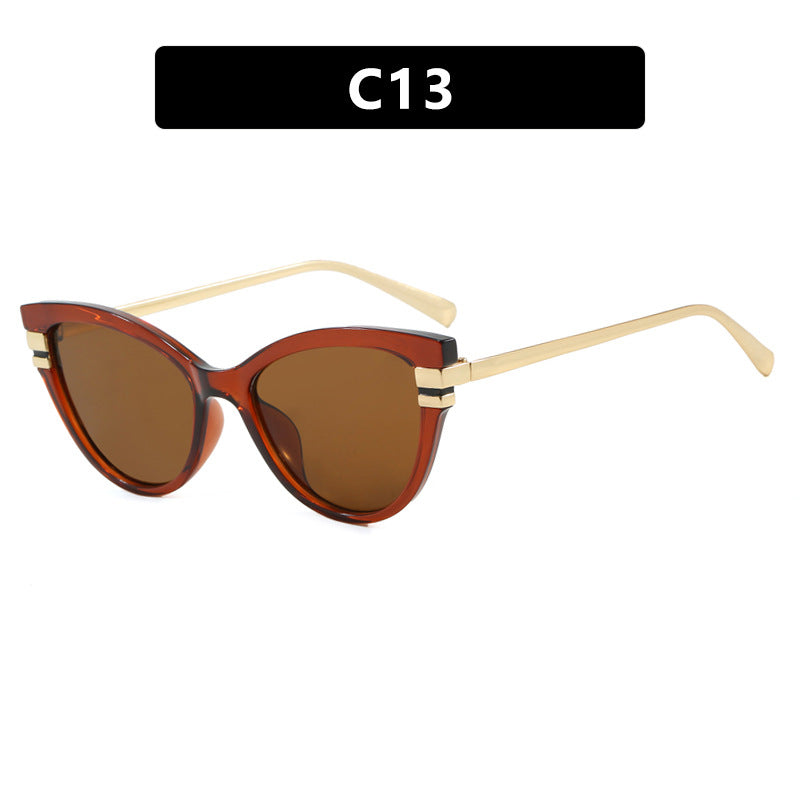 Ladies Cat-Eye Sunglasses with Elegant Plastic Frame and Golden Accents Bowlift