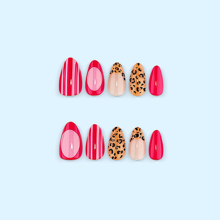 Artificial nails with trendy leopard and striped decorations Bowlift