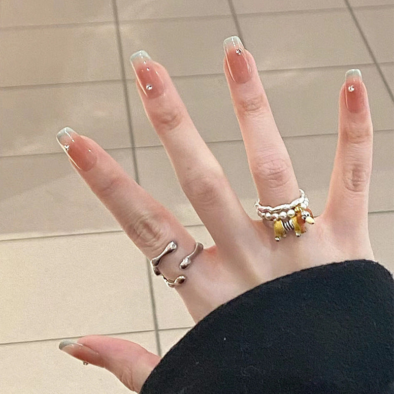 Natural Almond-Shaped Press-On Nails Bowlift