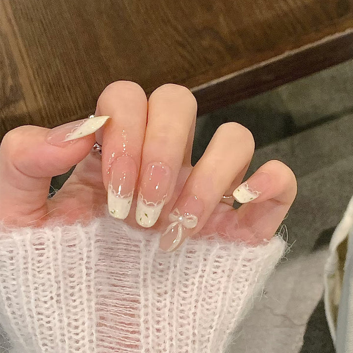 Decorative Glittery Press-On Nail Tips Bowlift