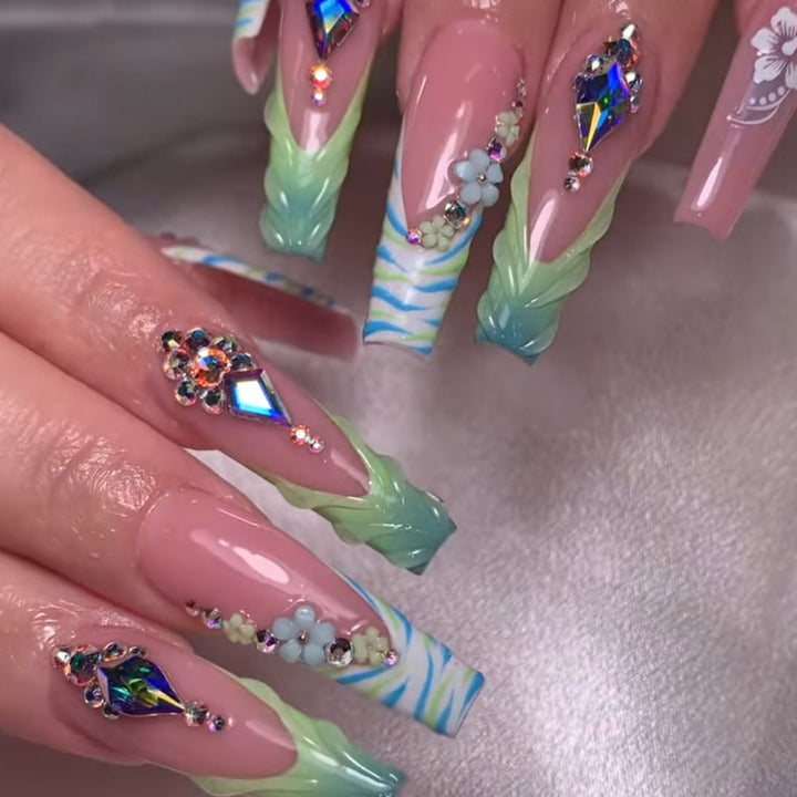 Decorative Long Press-On Nail Art with Gemstone Accents Bowlift