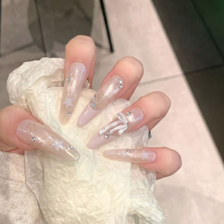 Elegant Starry Inspired Press-On Nail Art Set Bowlift