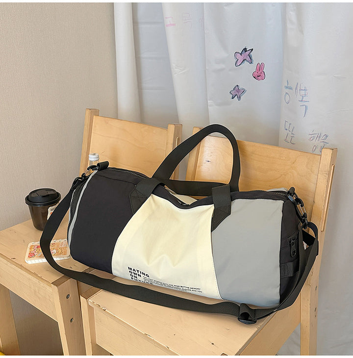 Versatile Multi-Pocket Sports Duffle Bag Bowlift